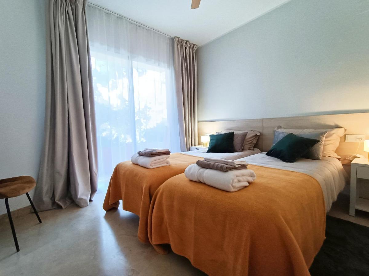 Oasis 3 Bedroom Golden Mile * Marbellac